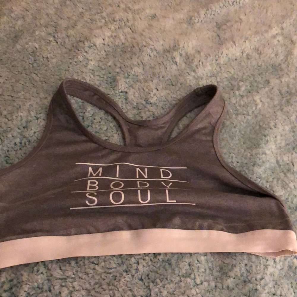 Sports bra